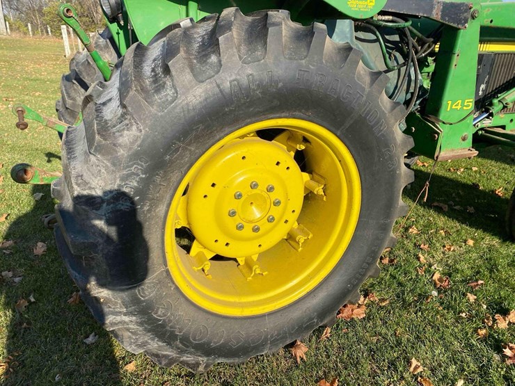 john-deere-2555-image-32