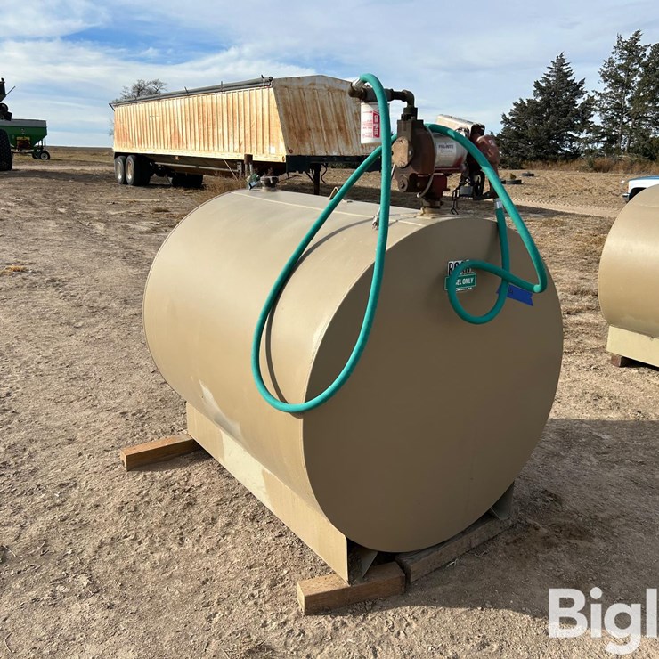 500-Gallon Steel Diesel Tank