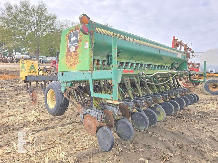 john-deere-1520-image-2