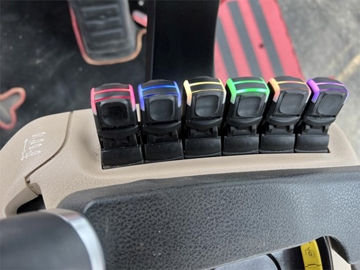 #154-•-2023-steiger-540-qt-image-30