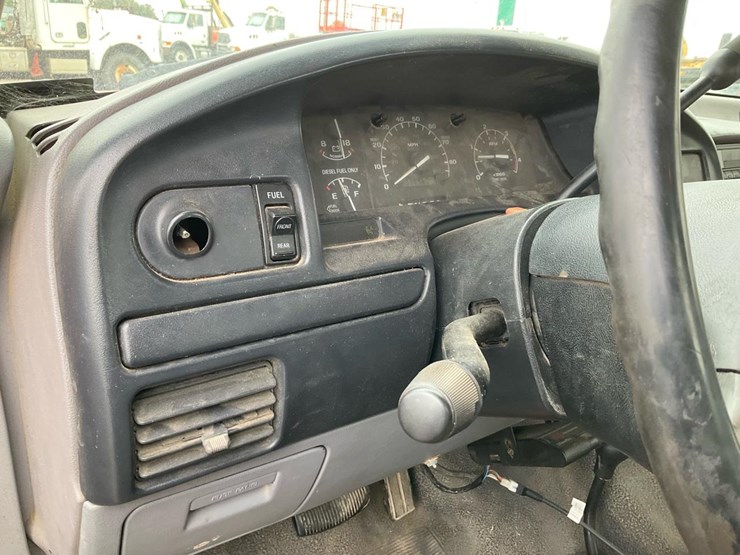 1997-ford-f350-xl-image-76