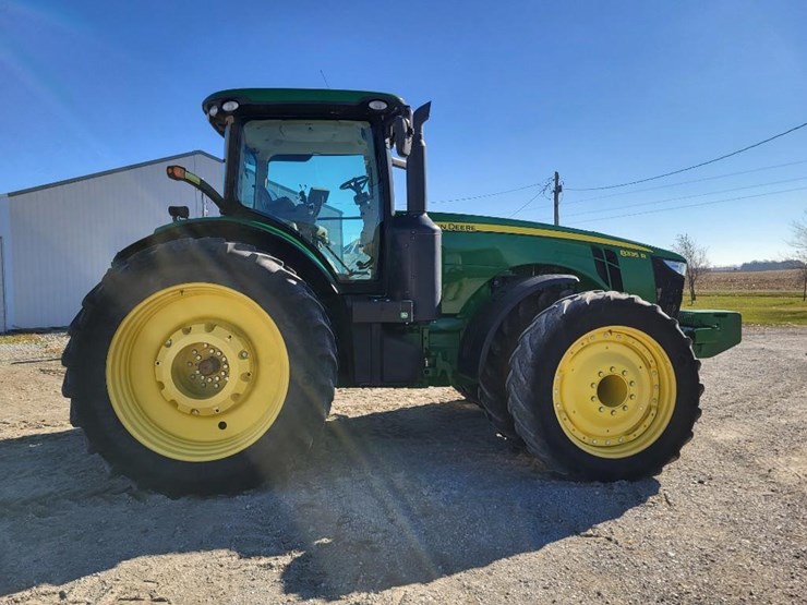 john-deere-8335r-image-6