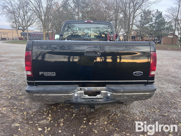 ford-f250-xlt-image-6