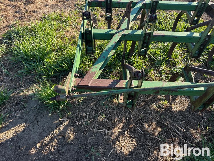 john-deere-c11-image-19