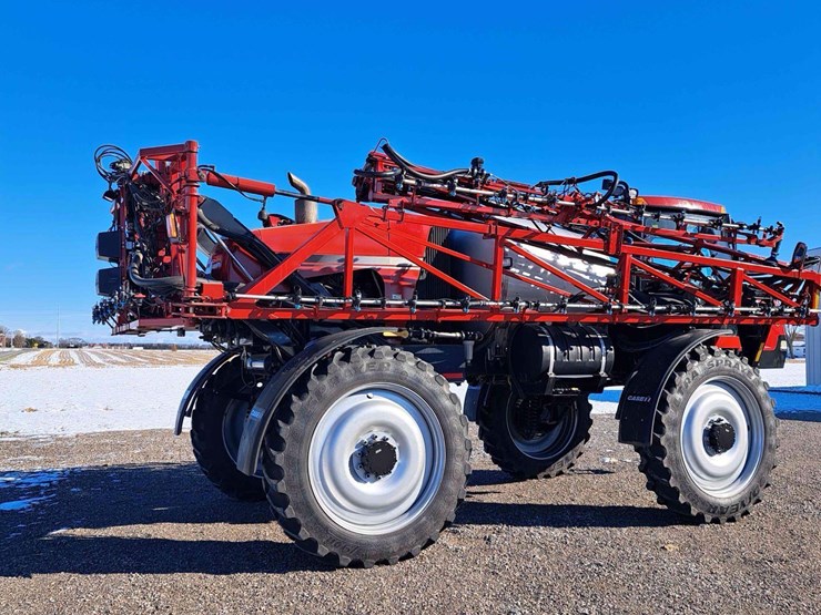 case-ih-2010-image-2