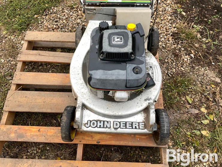 john-deere-5hp-image-9