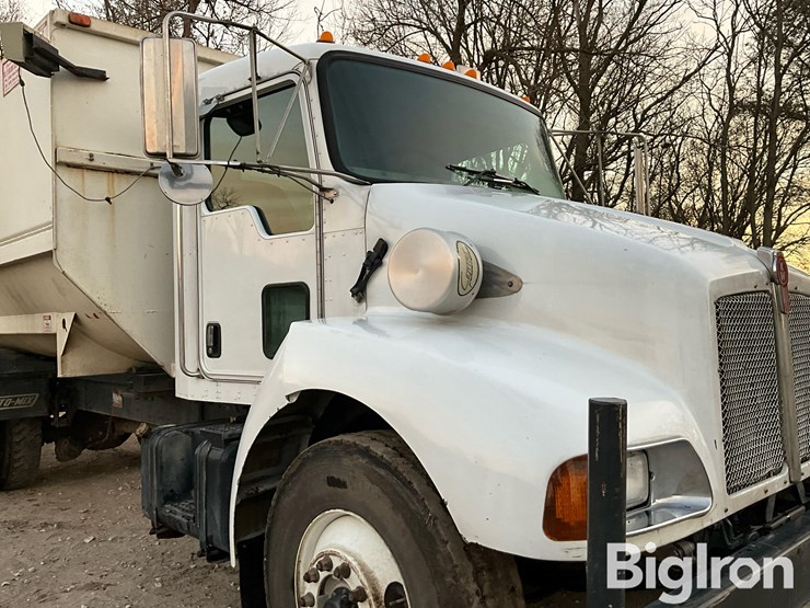 kenworth-t330-image-10