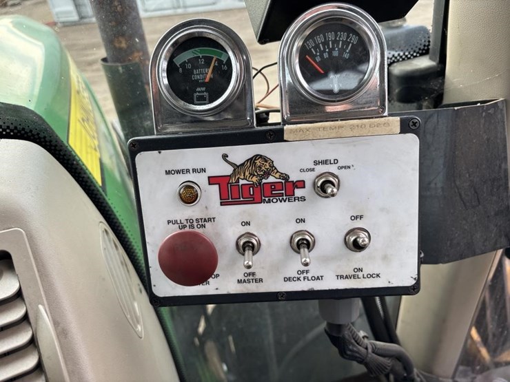 john-deere-7130-image-34