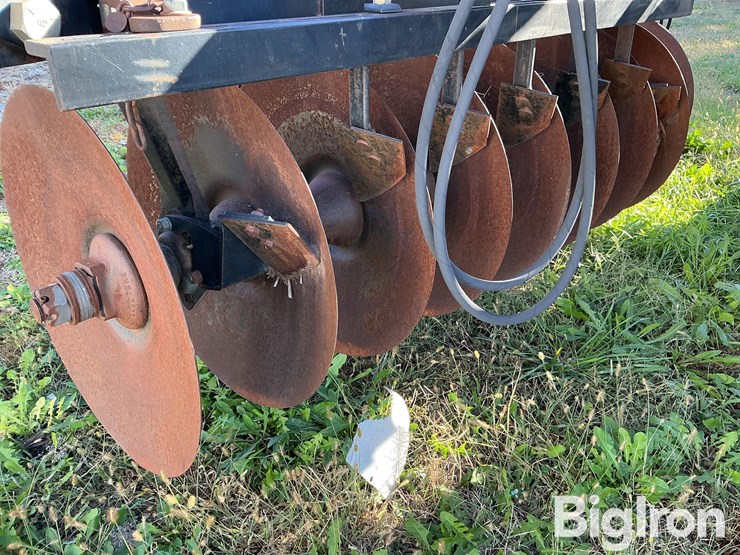 case-ih-370-image-16