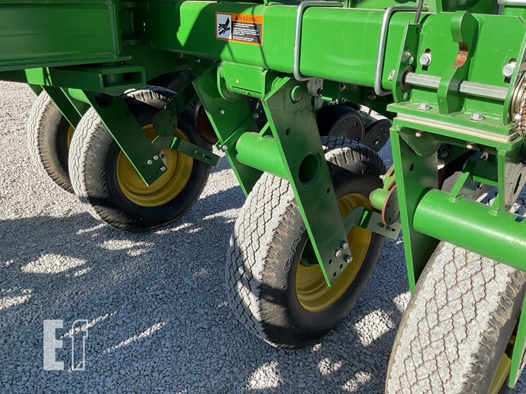 john-deere-1770-ccs-image-38