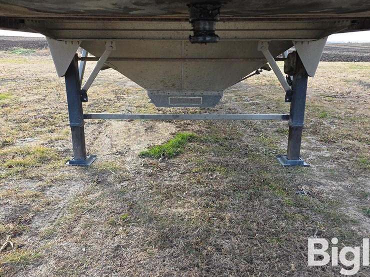 2015-timpte-supper-hopper-image-12