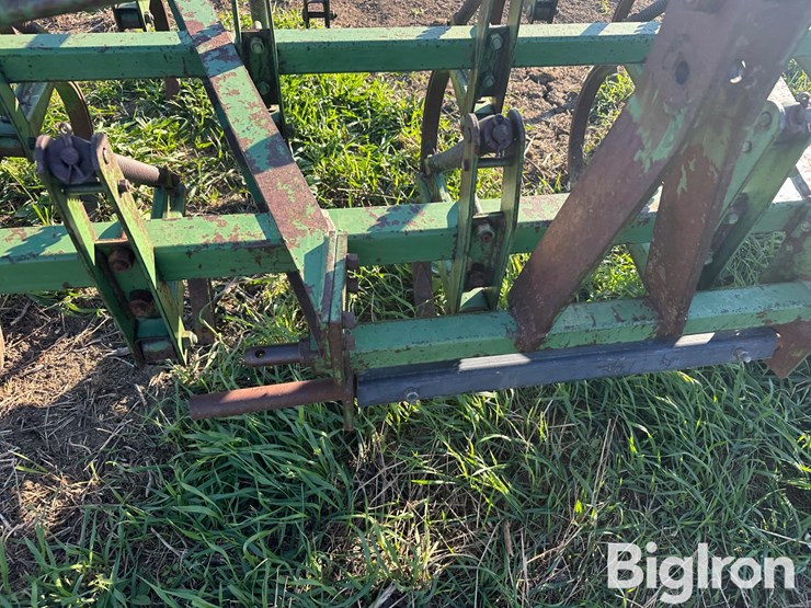 john-deere-c11-image-17