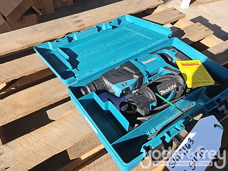makita-hr2641-image-4
