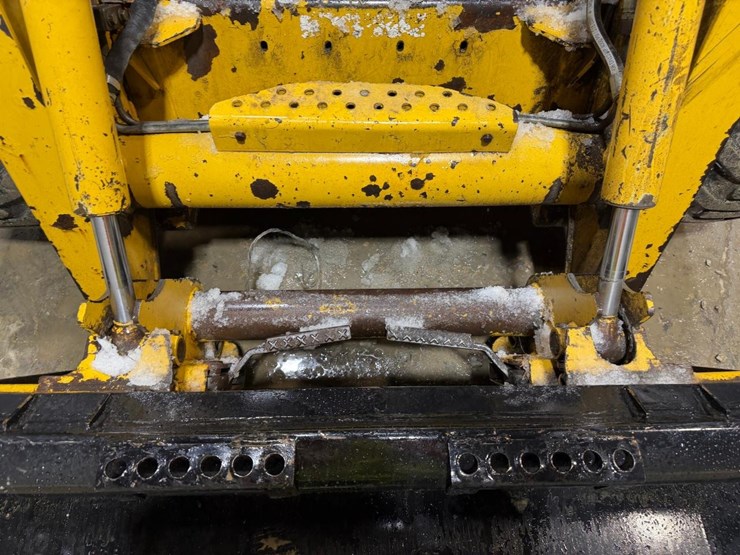 john-deere-260-image-10