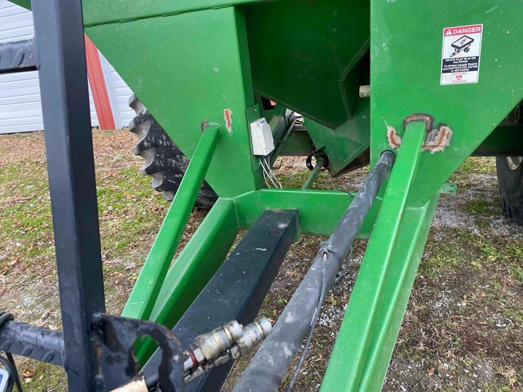 unverferth-8250-image-8