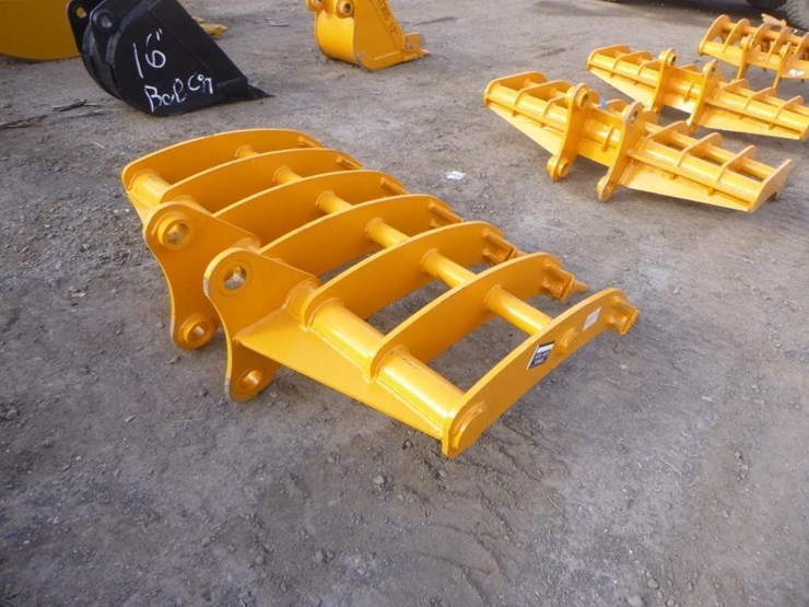 caterpillar-305-image-3