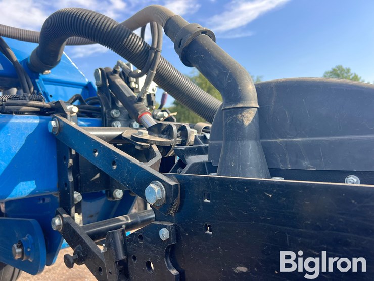 2020-kinze-3660-image-10