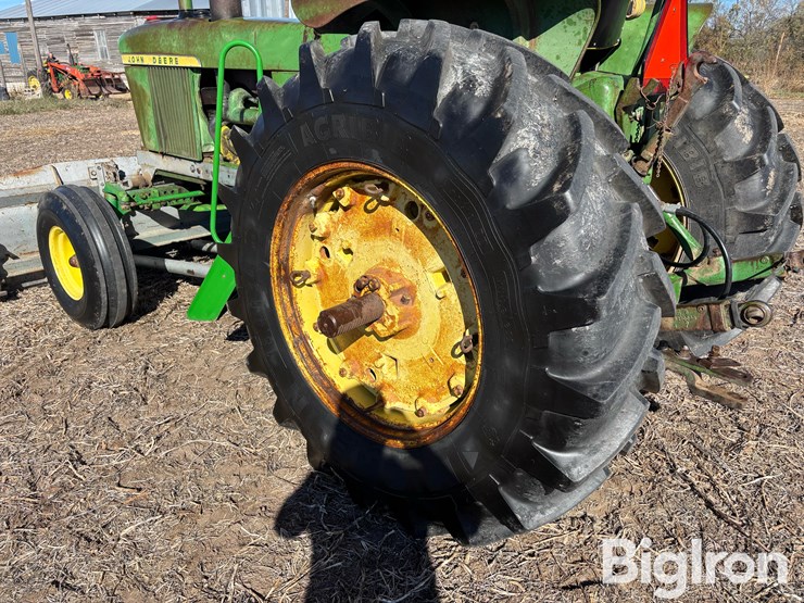 john-deere-4020-image-19