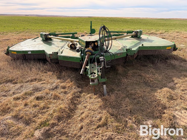 2022-john-deere-fc20r-image-2