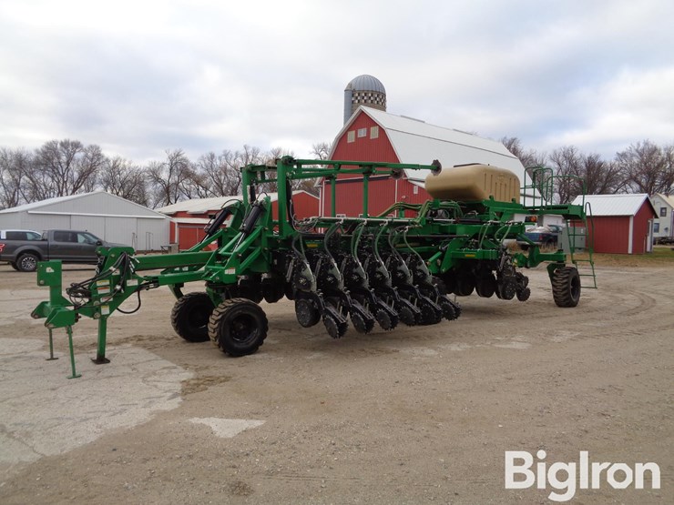 great-plains-yp3025-image-1