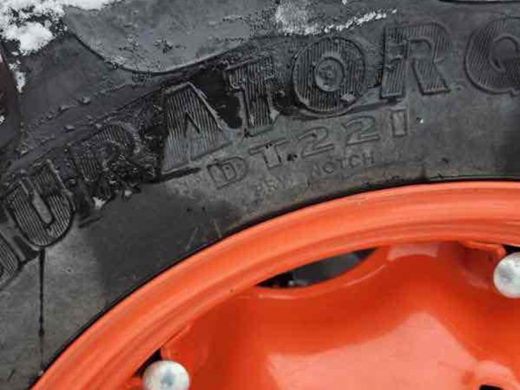 kubota-m7060-image-32