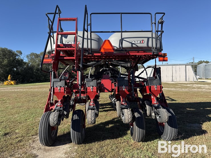 2016-case-ih-2016-image-6