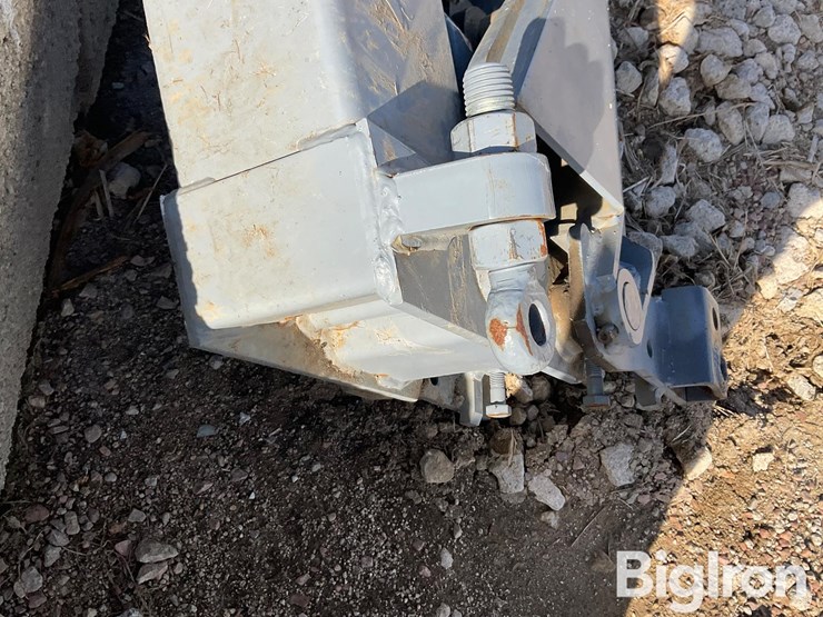 international-18-image-18