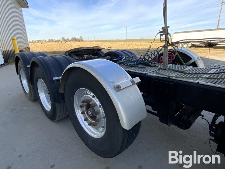 kenworth-t800b-image-18