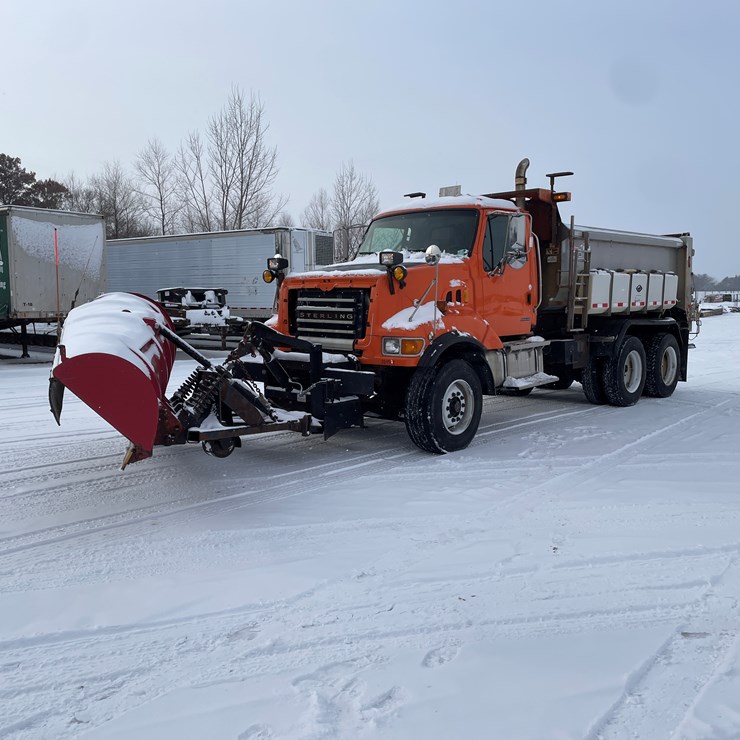 #1164 • 2004 Sterling Plow Truck (Has MN Title)