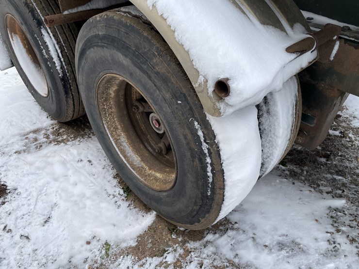 #1148-•-1967-tanker-trailer-(has-mn-title)-image-5