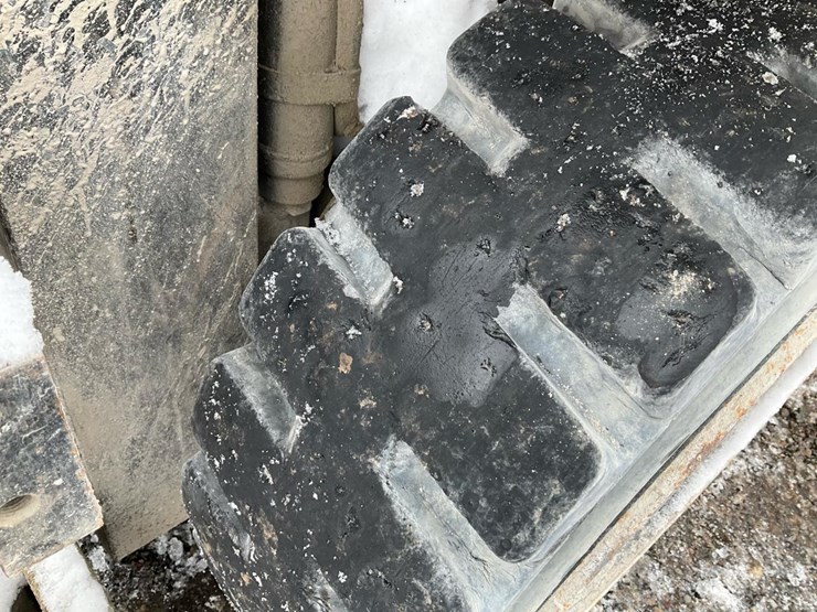 mitsubishi-fg30-image-22