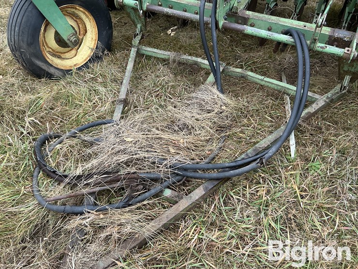 john-deere-lla-image-10