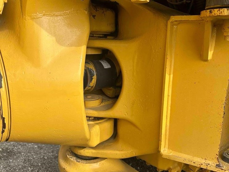 2019-volvo-a25g-image-15