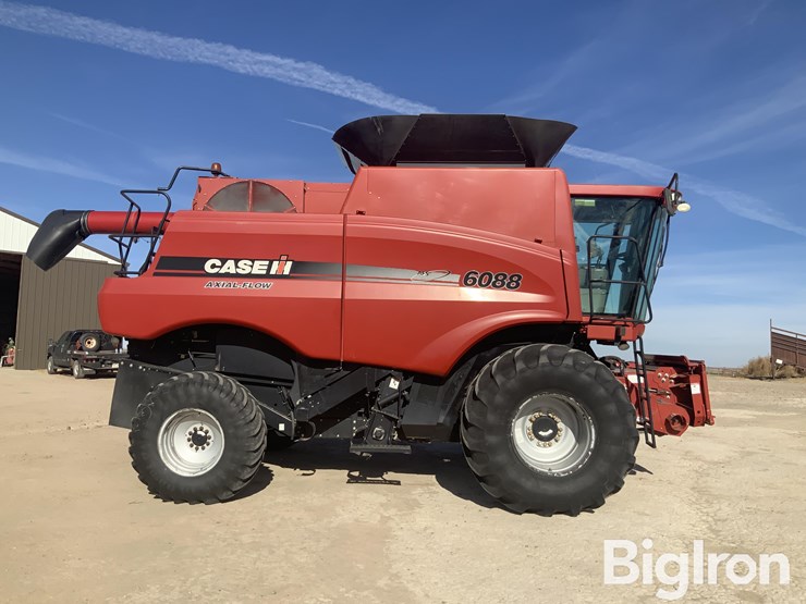 case-ih-6088-image-4