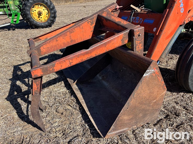 john-deere-3020-image-13