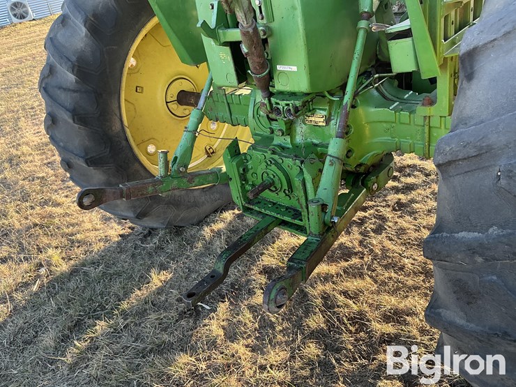 john-deere-3010-image-20