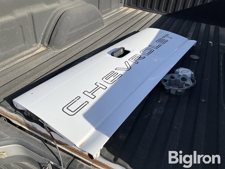 2006-chevrolet-1500-image-17