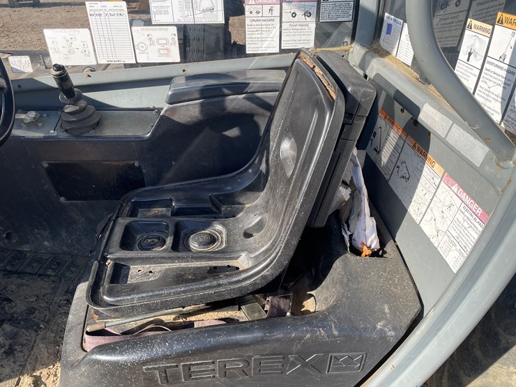 terex-th644c-image-17