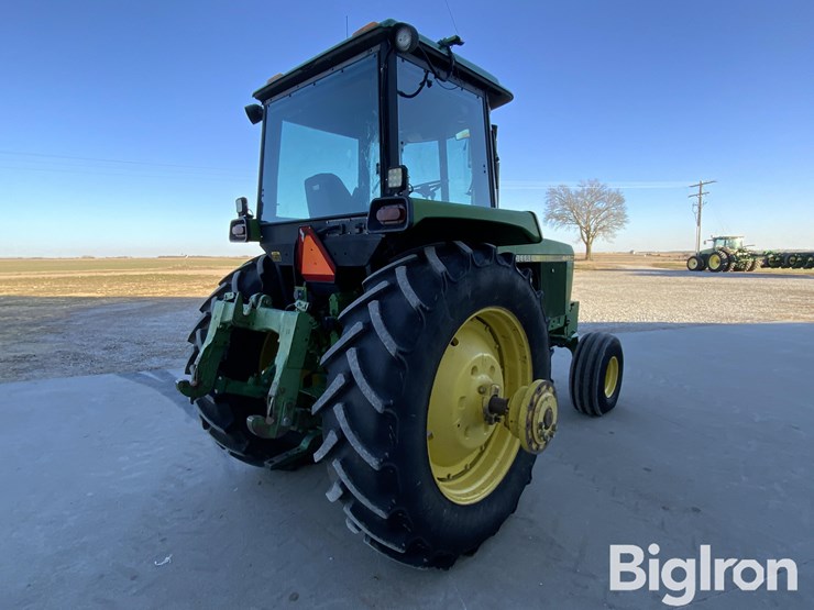 john-deere-4450-image-5