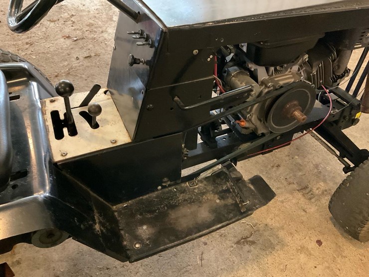 wheelhorse-312-8-image-31