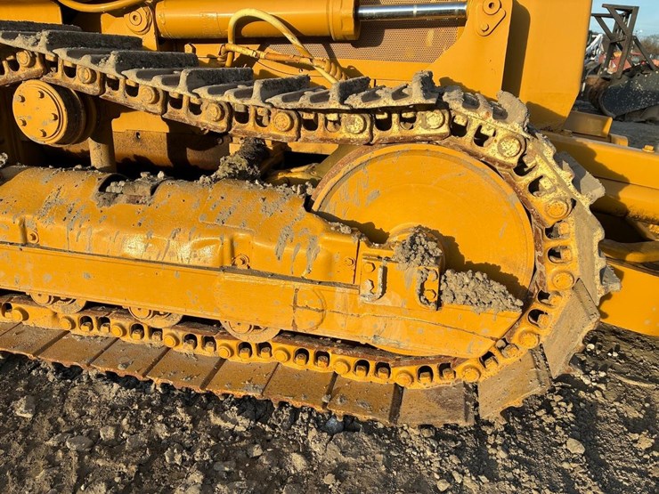 caterpillar-d3b-image-12