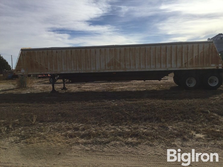 neville-trailer-image-8