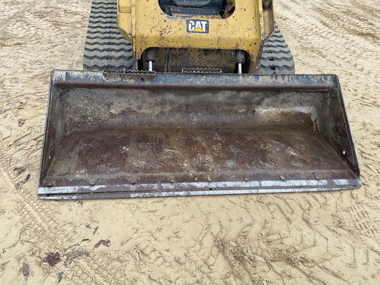 caterpillar-279d-image-51