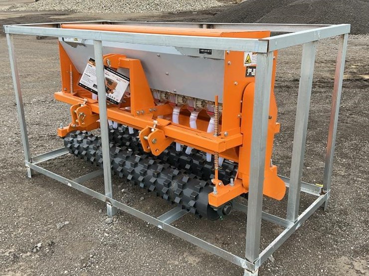 caterpillar-12-image-3