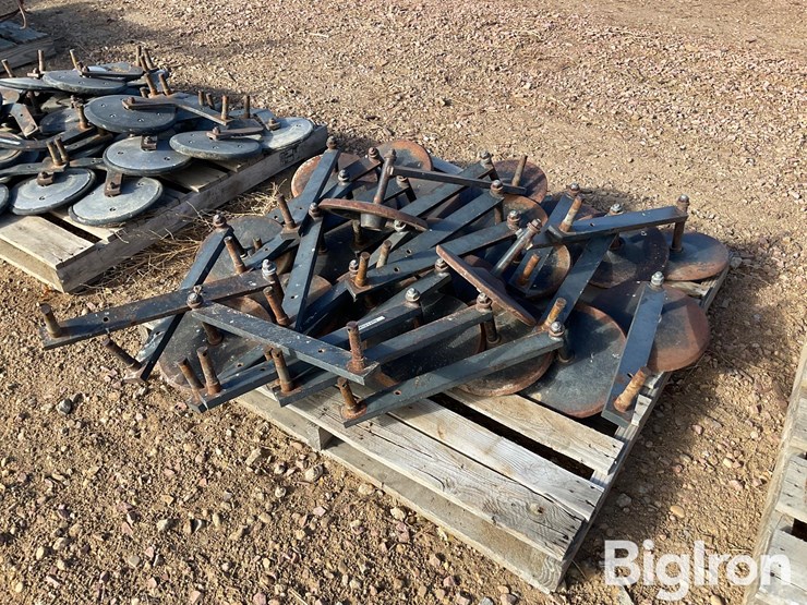 john-deere-750-image-1