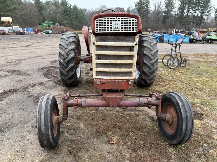international-tractor-w/out-engine-image-2