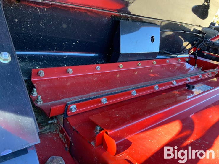 case-ih-6088-image-17