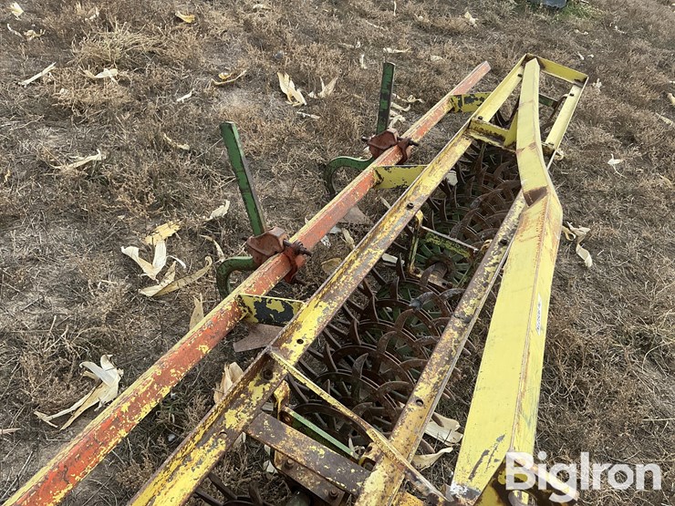 john-deere-18-image-13