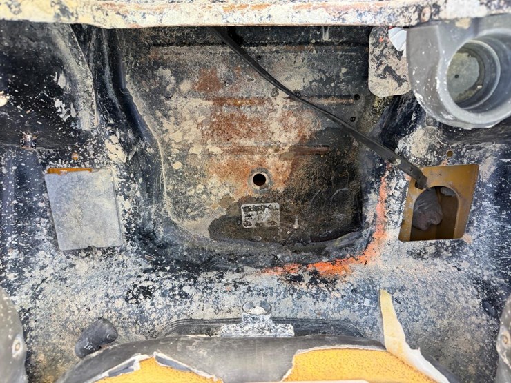 caterpillar-239d-image-29