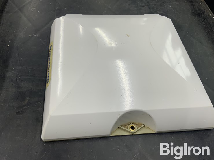 2021-holland-700-image-2